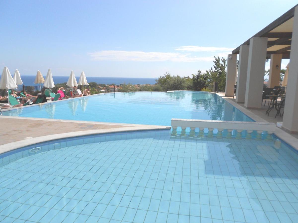 Skala  Livadaki Village Hotel المظهر الخارجي الصورة